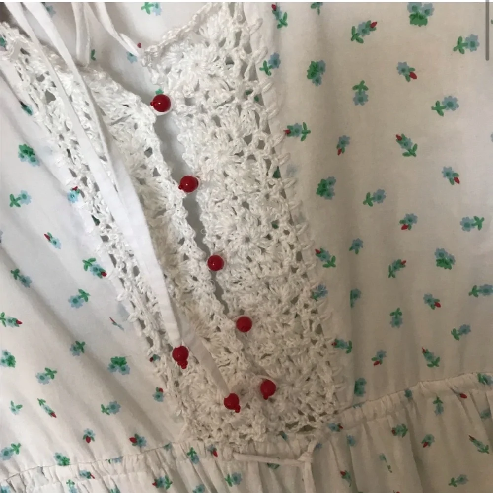 ποΈ Chasing Unicorns Gypsy Woman Maxi Dress in White - Picture 6 of 6